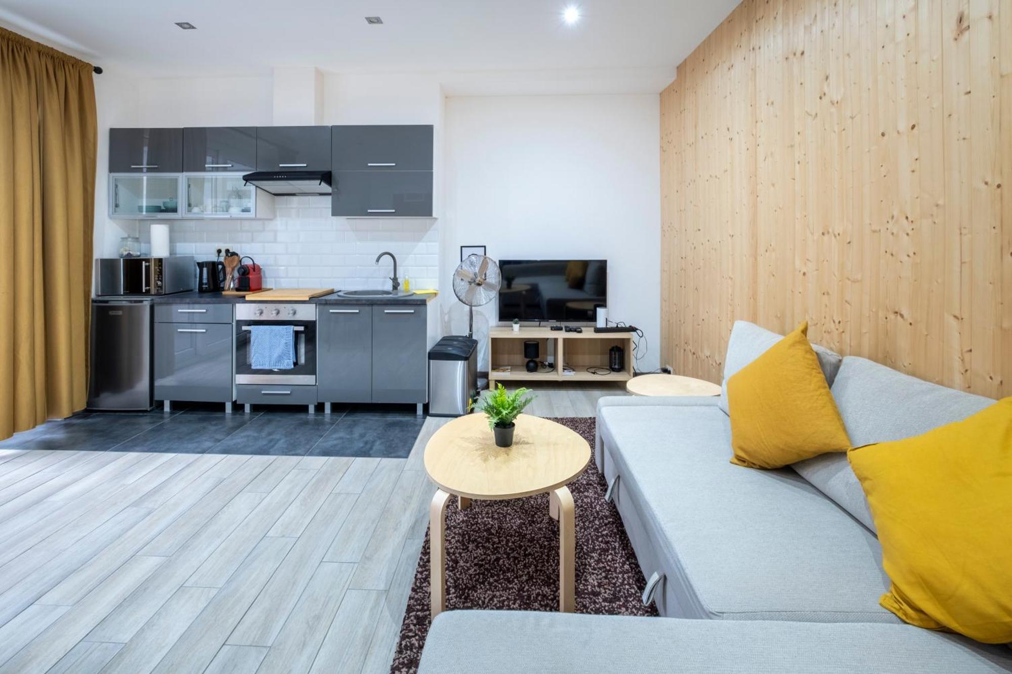 Nomad Apartments - Henin Шарлеруа Номер фото