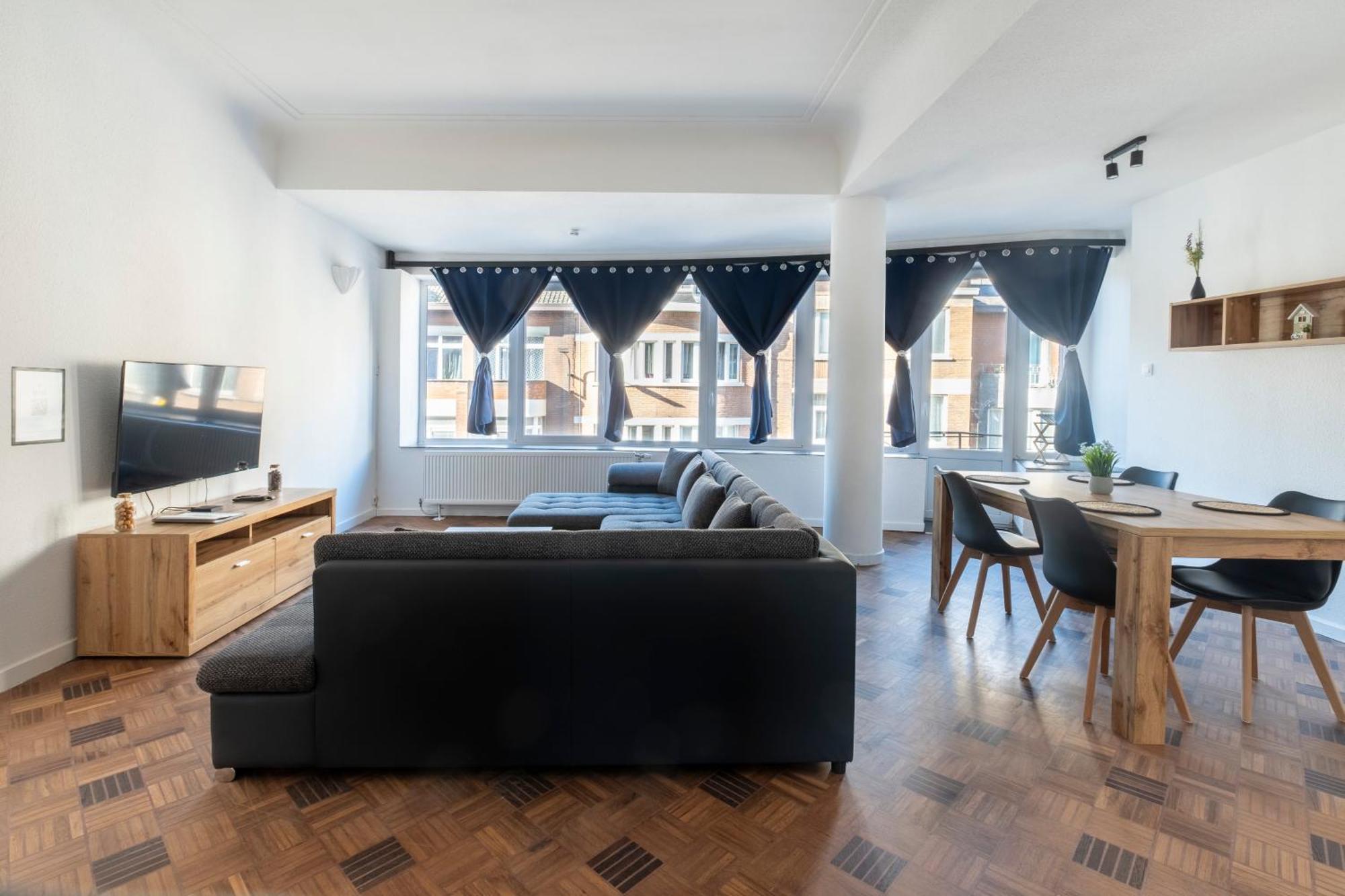 Nomad Apartments - Henin Шарлеруа Номер фото